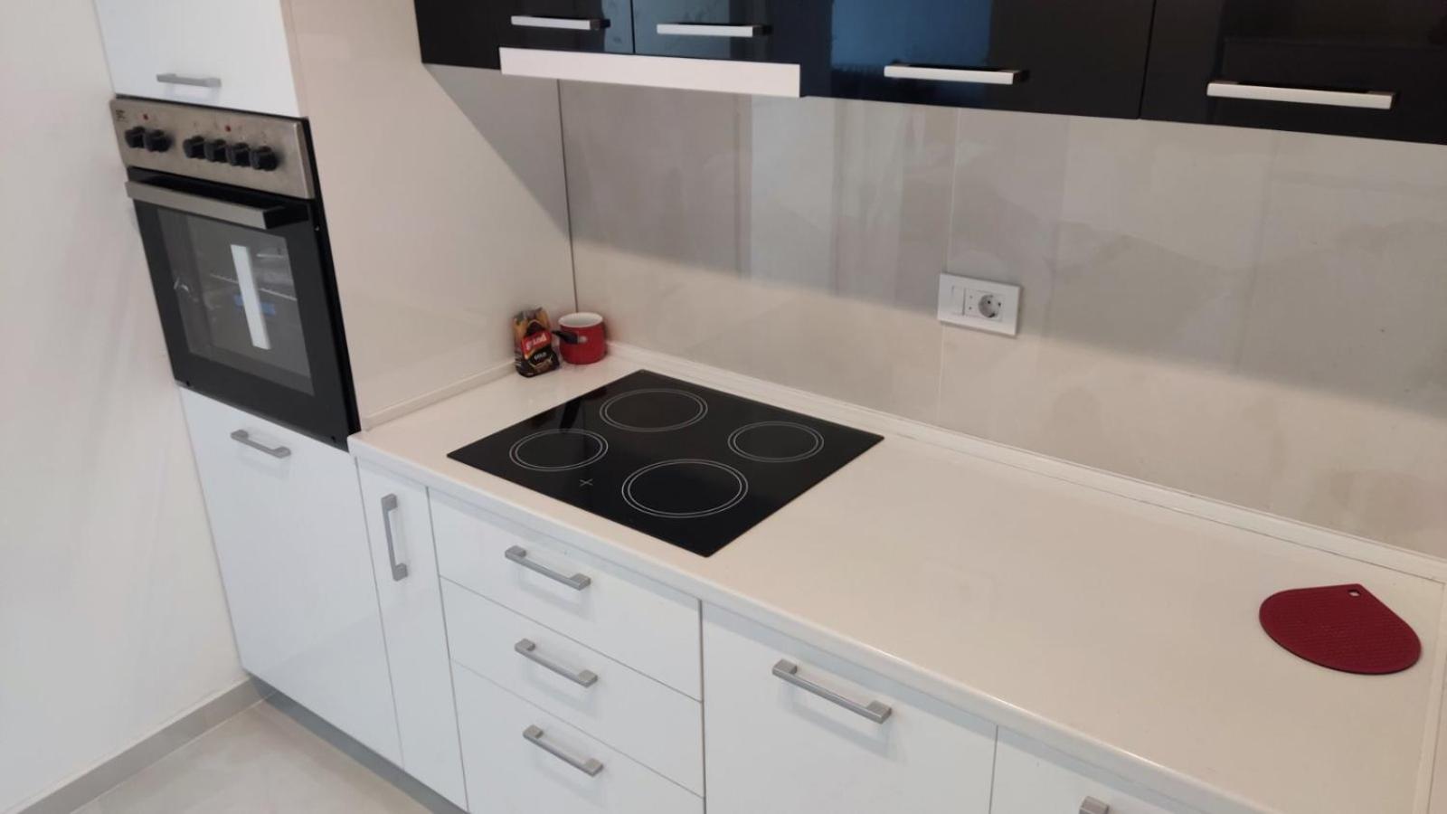 Sky View Luxury Center Skopje Apartments المظهر الخارجي الصورة
